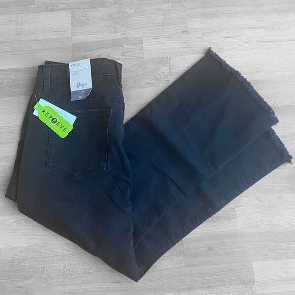 Style & Co Crop High Rise Black Jeans Sz 10P NWT - Picture 1 of 6